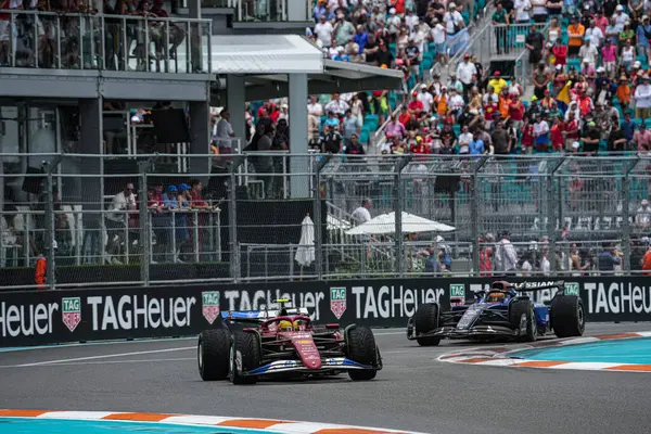  Lewis Hamilton (GBR) - Scuderia Ferrari - Ferrari SF-25