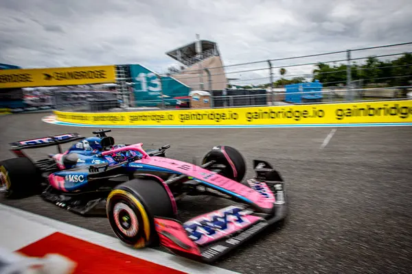  Pierre Gasly (FRA) - Alpine F1 Takımı - Alpine A525 - Renaul