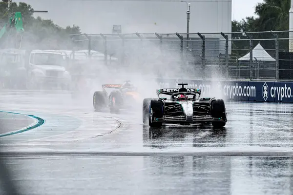  George Russell (GBR) - Mercedes-AMG PETRONAS F1 Ekibi - Mercedes W16 - Mercedes E Performansı