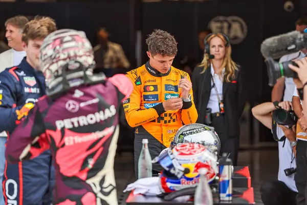  Lando Norris (GBR) - McLaren Formula 1 Takımı - McLaren MCL39