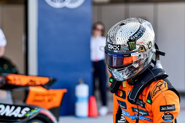  Lando Norris (GBR) - McLaren Formula 1 Takımı - McLaren MCL39