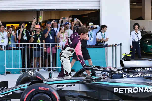  Andrea Kimi Antonelli (ITA) - Mercedes-AMG PETRONAS F1 Ekibi - Mercedes W16 - Mercedes E Performansı