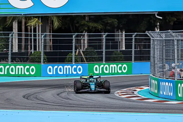  Fernando Alonso (ESP) - Aston Martin Aramco F1 Ekibi - Aston Martin AMR25