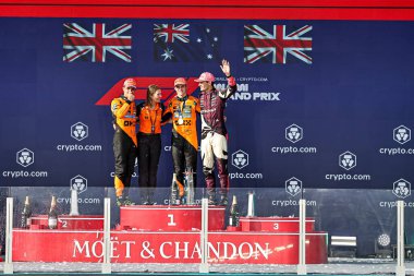 Yarışın kürsüsü