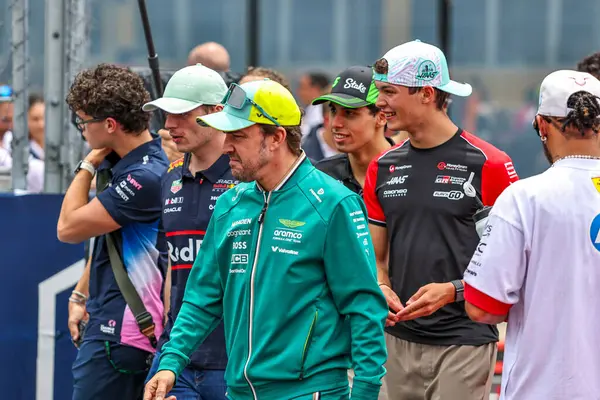  Fernando Alonso (ESP) - Aston Martin Aramco F1 Ekibi - Aston Martin AMR25