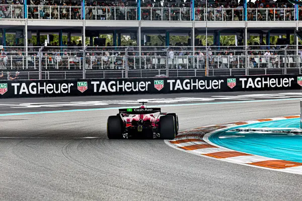 Isaac Hadjar (FRA) Vize Nakit Uygulaması RB F1 Çayı