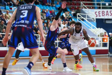 Potts Giddy - WeGreenIt Urania Milan