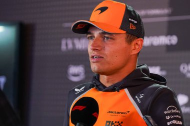  Lando Norris (GBR) - McLaren Formula 1 Takımı - McLaren MCL39 - AWS Gran Premio del Made in Italy e dell 'Emilia Romagna 2025 - Autodromo Enzo e Dino Ferrari, Imola (BO) İtalya - 15 Mayıs 2025, 
