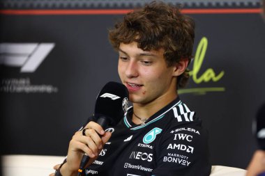  Andrea Kimi Antonelli (ITA) - Mercedes-AMG PETRONAS F1 Takımı - Mercedes W16 - Mercedes E Formula 1 AWS Gran Premio del Made in Italy e dell 'Emilia Romagna 2025 - Autodromo Enzo e Dino Ferrari, Imola (BO))