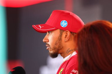  Lewis Hamilton (GBR) - Scuderia Ferrari - Ferrari SF-25 - Ferrari Formula 1 AWS Gran Premio del Made in Italy e dell 'Emilia Romagna 2025 - Autodromo Enzo e Dino Ferrari, Imola (BO) İtalya 15-18 Mayıs 2025 tarihleri arasında, 