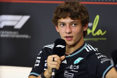  Andrea Kimi Antonelli (ITA) - Mercedes-AMG PETRONAS F1 Takımı - Mercedes W16 - Mercedes E Formula 1 AWS Gran Premio del Made in Italy e dell 'Emilia Romagna 2025 - Autodromo Enzo e Dino Ferrari, Imola (BO))