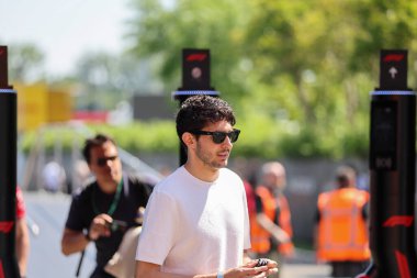  Esteban Ocon (FRA) - Haas F1 Takımı - Haas VF-25 - AWS Gran Premio del Made in Italy e dell 'Emilia Romagna 2025 - Autodromo Enzo e Dino Ferrari, Imola (BO) İtalya - 15 Mayıs 2025, 