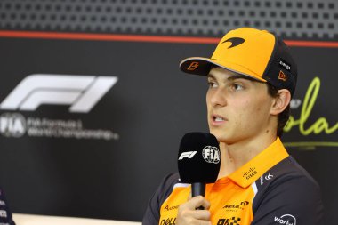  Oscar Piastri (AUS) - McLaren Formula 1 Takımı - McLaren MCL39 - AWS Gran Premio del Made in Italy e dell 'Emilia Romagna 2025 - Autodromo Enzo e Dino Ferrari, Imola (BO) Italy 15-18 Mayıs tarihleri arasında İtalya