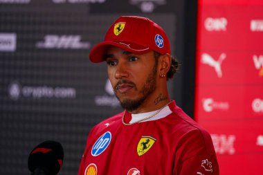  Lewis Hamilton (GBR) - Scuderia Ferrari - Ferrari SF-25 - Ferrari Formula 1 AWS Gran Premio del Made in Italy e dell 'Emilia Romagna 2025 - Autodromo Enzo e Dino Ferrari, Imola (BO) İtalya 15-18 Mayıs 2025 tarihleri arasında, 