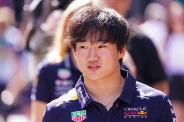  Yuki Tsunoda (JPN) - Oracle Red Bull Racing - Red Bull RB21 - AWS Gran Premio del Made in Italy e dell 'Emilia Romagna 2025 - Autodromo Enzo e Dino Ferrari, Imola (BO) Italy 15-18 Mayıs 2025 tarihleri arasında İtalya, 