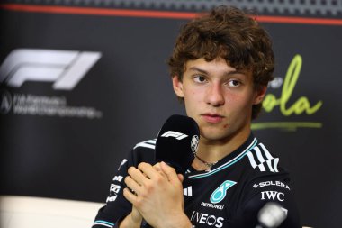  Andrea Kimi Antonelli (ITA) - Mercedes-AMG PETRONAS F1 Takımı - Mercedes W16 - Mercedes E Formula 1 AWS Gran Premio del Made in Italy e dell 'Emilia Romagna 2025 - Autodromo Enzo e Dino Ferrari, Imola (BO))