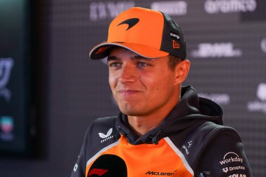  Lando Norris (GBR) - McLaren Formula 1 Takımı - McLaren MCL39 - AWS Gran Premio del Made in Italy e dell 'Emilia Romagna 2025 - Autodromo Enzo e Dino Ferrari, Imola (BO) İtalya - 15 Mayıs 2025, 
