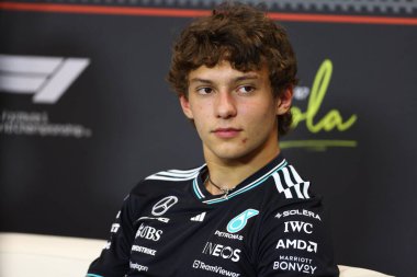  Andrea Kimi Antonelli (ITA) - Mercedes-AMG PETRONAS F1 Takımı - Mercedes W16 - Mercedes E Formula 1 AWS Gran Premio del Made in Italy e dell 'Emilia Romagna 2025 - Autodromo Enzo e Dino Ferrari, Imola (BO))