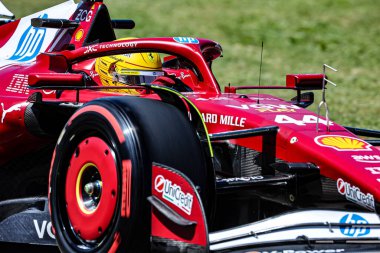  Charles Leclerc (MON) - Scuderia Ferrari - Ferrari SF-25 - Ferrari Formula 1 AWS Gran Premio del Made in Italy e dell 'Emilia Romagna 2025 - Autodromo Enzo e Dino Ferrari, Imola (BO) İtalya 15-18 Mayıs 2025 tarihleri arasında, 