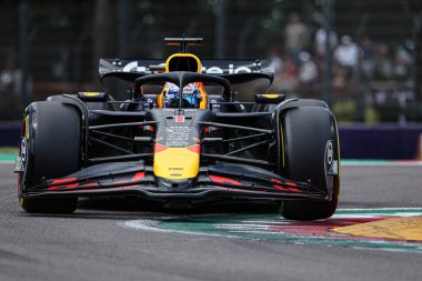  Max Verstappen (NED) - Oracle Red Bull Racing - Red Bull RB21 - AWS Gran Premio del Made in Italy e dell 'Emilia Romagna 2025 - Autodromo Enzo e Dino Ferrari, Imola (BO) Italy 15-18 Mayıs 2025 tarihleri arasında, 