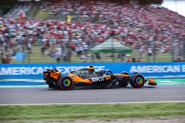  Lando Norris (GBR) - McLaren Formula 1 Takımı - McLaren MCL39 - AWS Gran Premio del Made in Italy e dell 'Emilia Romagna 2025 - Autodromo Enzo e Dino Ferrari, Imola (BO) İtalya - 15 Mayıs 2025, 