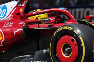  Lewis Hamilton (GBR) - Scuderia Ferrari - Ferrari SF-25 - Ferrari Formula 1 AWS Gran Premio del Made in Italy e dell 'Emilia Romagna 2025 - Autodromo Enzo e Dino Ferrari, Imola (BO) İtalya 15-18 Mayıs 2025 tarihleri arasında, 