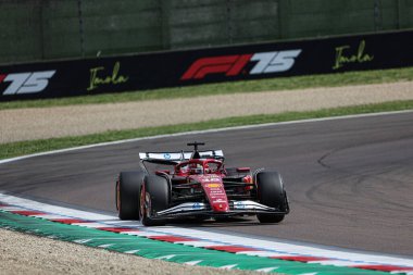 Charles Leclerc (MON) - Scuderia Ferrari - Ferrari SF-25 - Ferrari Formula 1 AWS Gran Premio del Made in Italy e dell 'Emilia Romagna 2025 - Autodromo Enzo e Dino Ferrari, Imola (BO) İtalya 15-18 Mayıs 2025 tarihleri arasında, 