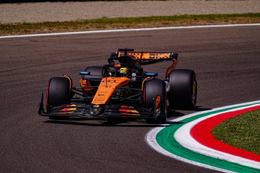  Oscar Piastri (AUS) - McLaren Formula 1 Takımı - McLaren MCL39