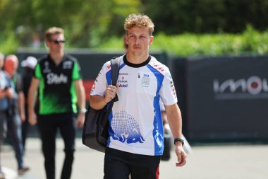  Liam Lawson (NZL) - Visa Cash App RB F1 Team - RB VCARB02 - Honda RBPT Formula 1 AWS Gran Premio del Made in Italy e dell 'Emilia Romagna 2025 - Autodromo Enzo e Dino Ferrari, Imola (BO) İtalya, 