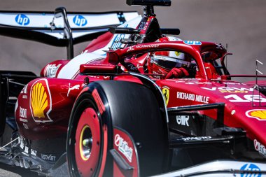  Charles Leclerc (MON) - Scuderia Ferrari - Ferrari SF-25 - Ferrari Formula 1 AWS Gran Premio del Made in Italy e dell 'Emilia Romagna 2025 - Autodromo Enzo e Dino Ferrari, Imola (BO) İtalya 15-18 Mayıs 2025 tarihleri arasında, 