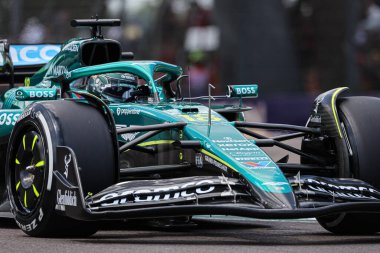  Lance Stroll (CAN) - Aston Martin Aramco F1 Takımı - Aston Martin AMR25 - AWS Gran Premio del Made in Italy e dell 'Emilia Romagna 2025 - Autodromo Enzo e Dino Ferrari, Imola (BO) İtalya, 