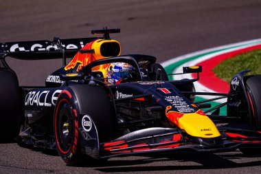  Max Verstappen (NED) - Oracle Red Bull Racing - Red Bull RB21 - AWS Gran Premio del Made in Italy e dell 'Emilia Romagna 2025 - Autodromo Enzo e Dino Ferrari, Imola (BO) Italy 15-18 Mayıs 2025 tarihleri arasında, 