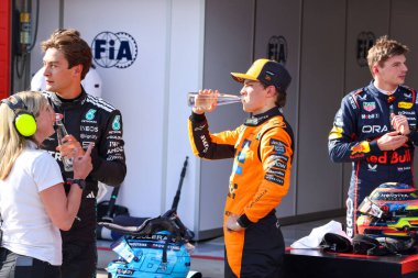  Oscar Piastri (AUS) - McLaren Formula 1 Takımı - McLaren MCL39 - Mercedes Formula 1 AWS Gran Premio del Made in Italy e dell 'Emilia Romagna 2025 - Autodromo Enzo e Dino Ferrari, Imola (BO) İtalya - 15 Mayıs 2025, 