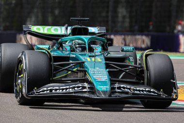  Lance Stroll (CAN) - Aston Martin Aramco F1 Takımı - Aston Martin AMR25 - AWS Gran Premio del Made in Italy e dell 'Emilia Romagna 2025 - Autodromo Enzo e Dino Ferrari, Imola (BO) İtalya, 