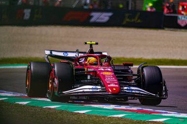  Lewis Hamilton (GBR) - Scuderia Ferrari - Ferrari SF-25