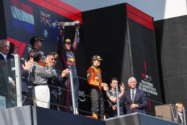  İtalya 'da üretilen Gran Premio del Formula 1 sırasındaki podyum - Autodromo Enzo e Dino Ferrari, Imola (BO) İtalya 15-18 Mayıs 2025 tarihleri arasında, 