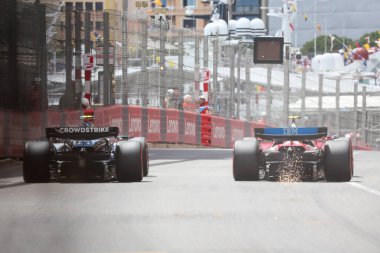  Andrea Kimi Antonelli (ITA) - Mercedes-AMG PETRONAS F1 Takımı - Mercedes W16 - Mercedes E Performansı Lewis Hamilton (GBR) - Scuderia Ferrari - Ferrari SF-25 - Ferrari Formula 1 Tag Heurer Grand Prix de Monaco 2