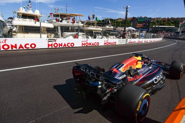  Max Verstappen (NED) - Oracle Red Bull Racing - Red Bull RB21 - Honda RBPT Yarış sırasında, Pazar, Formula 1 Taurer Grand Prix de Monaco 2025, Mayıs 23-25