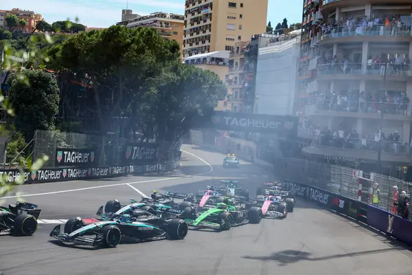  George Russell (GBR) - Mercedes-AMG PETRONAS F1 Takımı - Mercedes W16 - Mercedes E Performansı - Raceday Formula 1 Taurer Grand Prix de Monaco 2025, Monte Carlo (MC), 23-25 Mayıs 2025