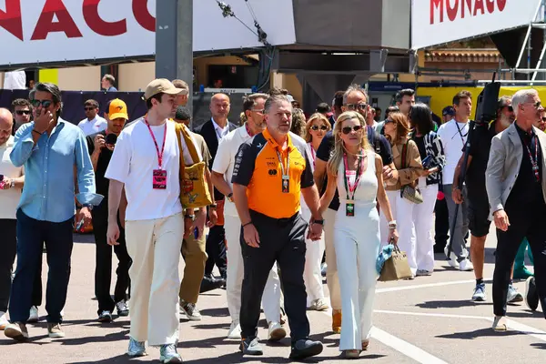  Zak Brown (ABD) - CEO McLaren Racing ve eşi - Raceday Formula 1 Tag Heurer Grand Prix de Monaco 2025 Monte Carlo (MC), 23-25 Mayıs 2025