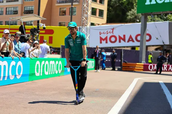  Fernando Alonso (ESP) - Aston Martin Aramco F1 Takımı - Aston Martin AMR25 - Mercedes - Raceday Formula 1 Taurer Grand Prix de Monaco 2025, Monte Carlo (MC), 23-25 Mayıs 2025