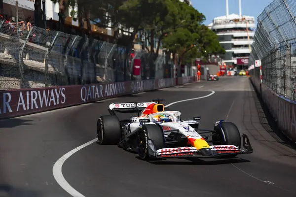 Isaac Hadjar (FRA) Visa Cash App RB F1 Team - Raceday Formula 1 Tag Heurer Grand Prix de Monaco 2025 Monte Carlo (MC), 23-25 Mayıs 2025