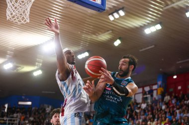 Moraschini Riccardo - Acqua San Bernardo Cantu Spencer Skylar - Gerçek Sebastiani Riet