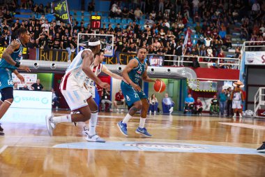 McGee Tyrus - Acqua San Bernardo Cant