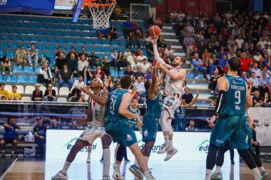 Cicchetti Alexander - Real Sebastiani Rieti, Acqua S.Bernardo Cantu, 29 Mayıs 2025, PalaSojourner Rieti, Playoff Quarter Game1 - 2024-2025