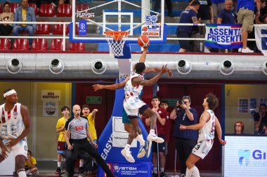 Harris Jordan - Gerçek Sebastiani Riet