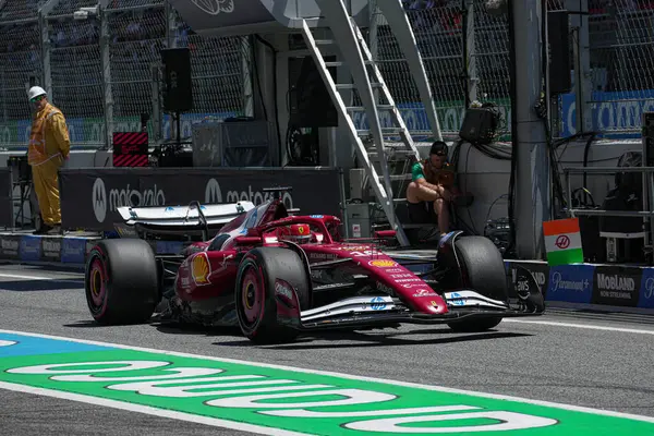  Charles Leclerc (MON) - Scuderia Ferrari - Ferrari SF-25 - Ferrari Formula 1 Aramco Gran Premio de Espana 2025 - Circuit de Catalunya, Barcelona, İspanya, May29, 1 Haziran 2025 