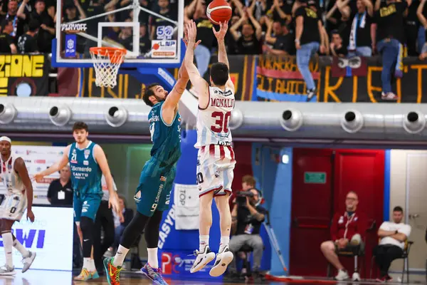 Monaldi Diego - Gerçek Sebastiani Riet