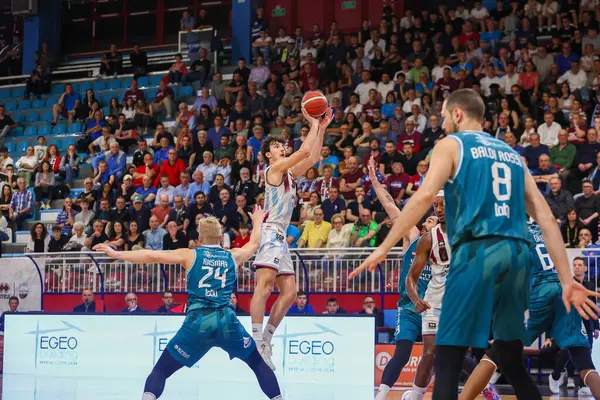 Sarto Alvise - Gerçek Sebastiani Riet