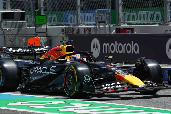  Max Verstappen (NED) - Oracle Red Bull Racing - Red Bull RB21 - Honda RBPT Formula 1 Aramco Gran Premio de Espana 2025 - Circuit de Catalunya, Barcelona, İspanya, Mayıs 29, 1 Haziran 2025 